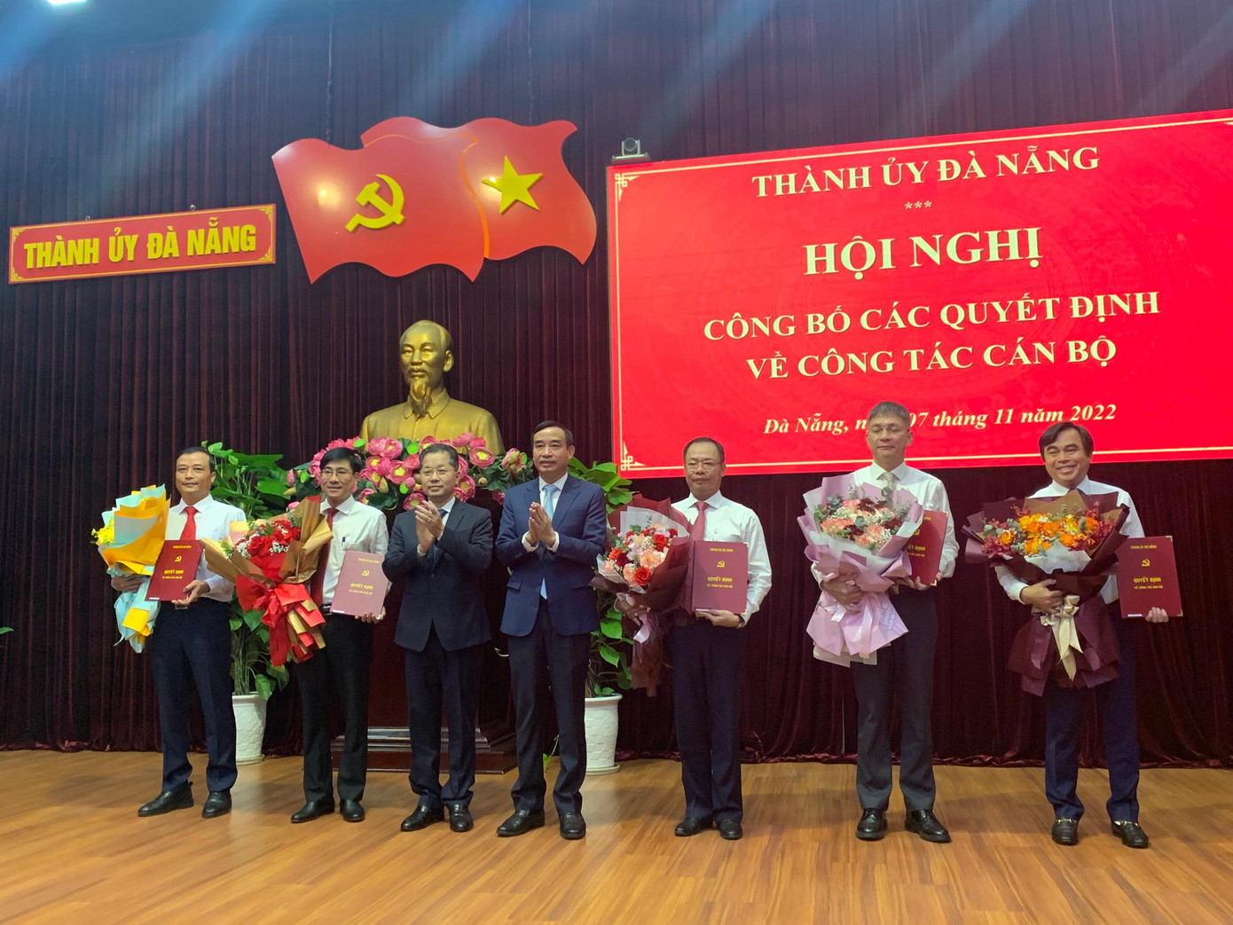 Quang cảnh buổi lễ.