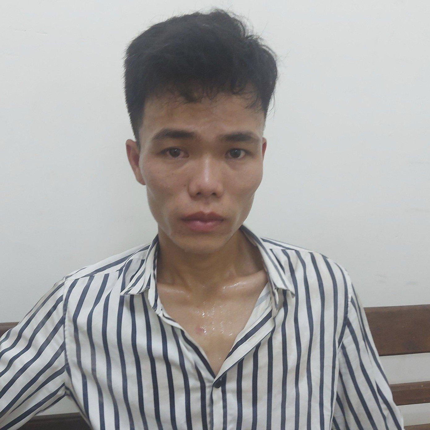 Hai đối tượng Võ Văn Hoàng và Hồ Viết Dinh