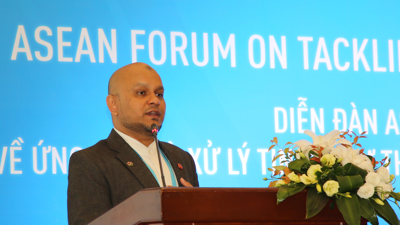 Đại diện Ban thư ký ASEAN phát biểu tại diễn đàn. ( Ảnh: Nguyễn Thành)