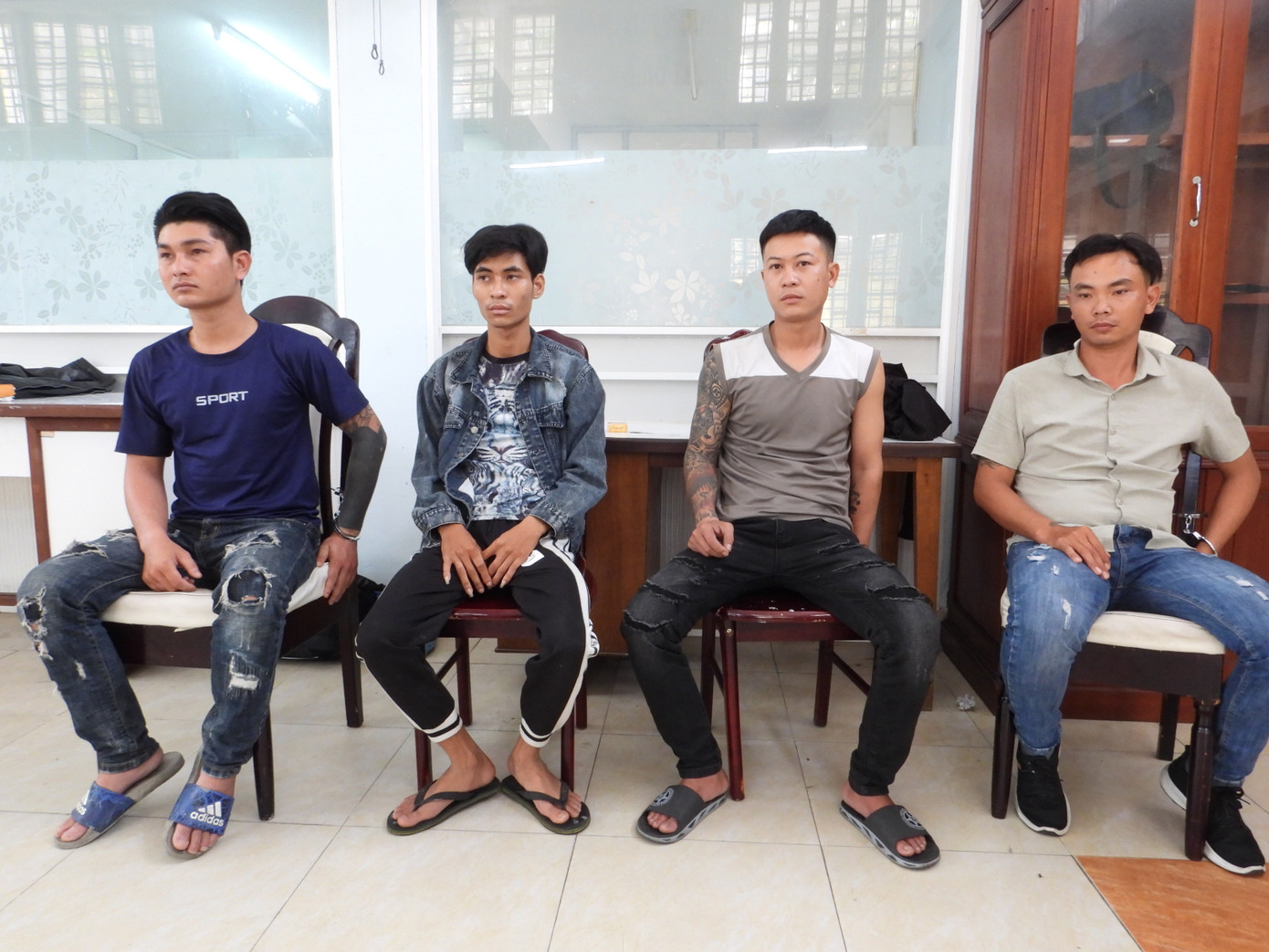 Các đối tượng liên quan đến đường dây cho vay nặng lãi do Nguyễn Thành Thái cầm đầu. Các đối tượng liên quan đến đường dây cho vay nặng lãi do Nguyễn Thành Thái cầm đầu.