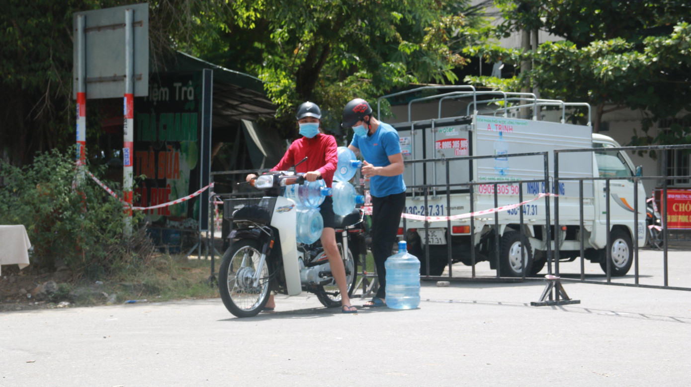 UBND phường Nại Hiên Đông cho biết sẽ thông báo cụ thể phương án cung cấp lương thực, nhu yếu phẩm, hàng hóa thiết yếu trong thời gian sớm nhất.