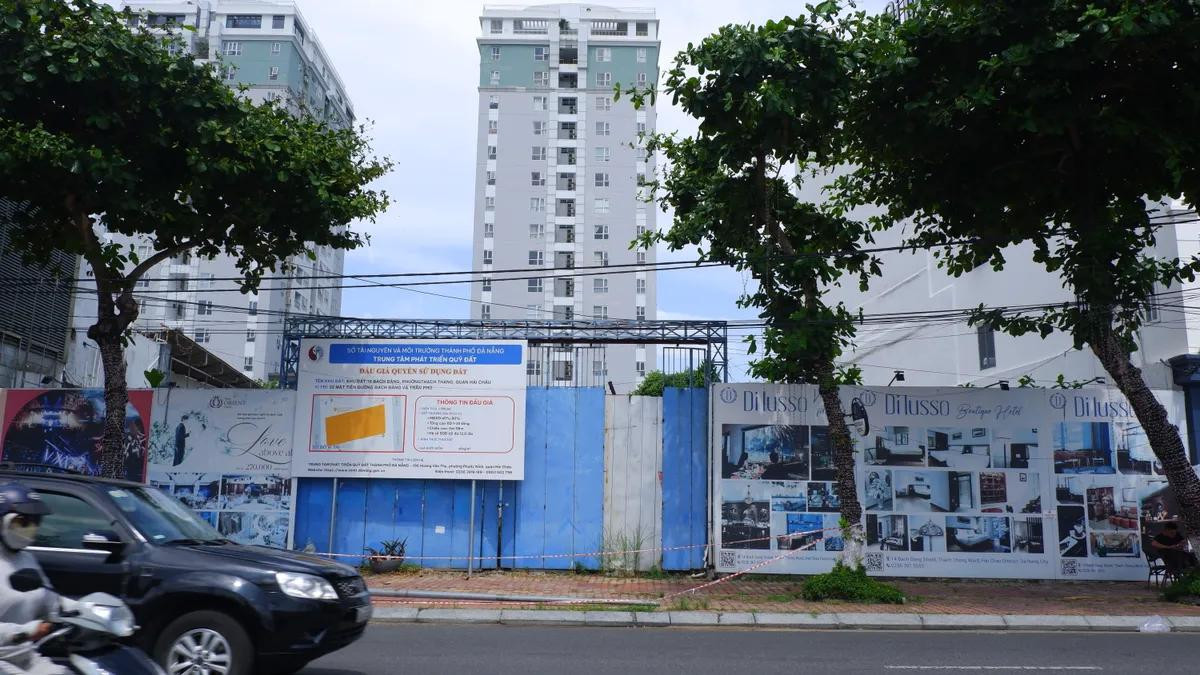 Khu đất số 16 Bạch Đằng, phường Hải Châu, TP Đà Nẵng Khu đất số 16 Bạch Đằng, phường Hải Châu, TP Đà Nẵng