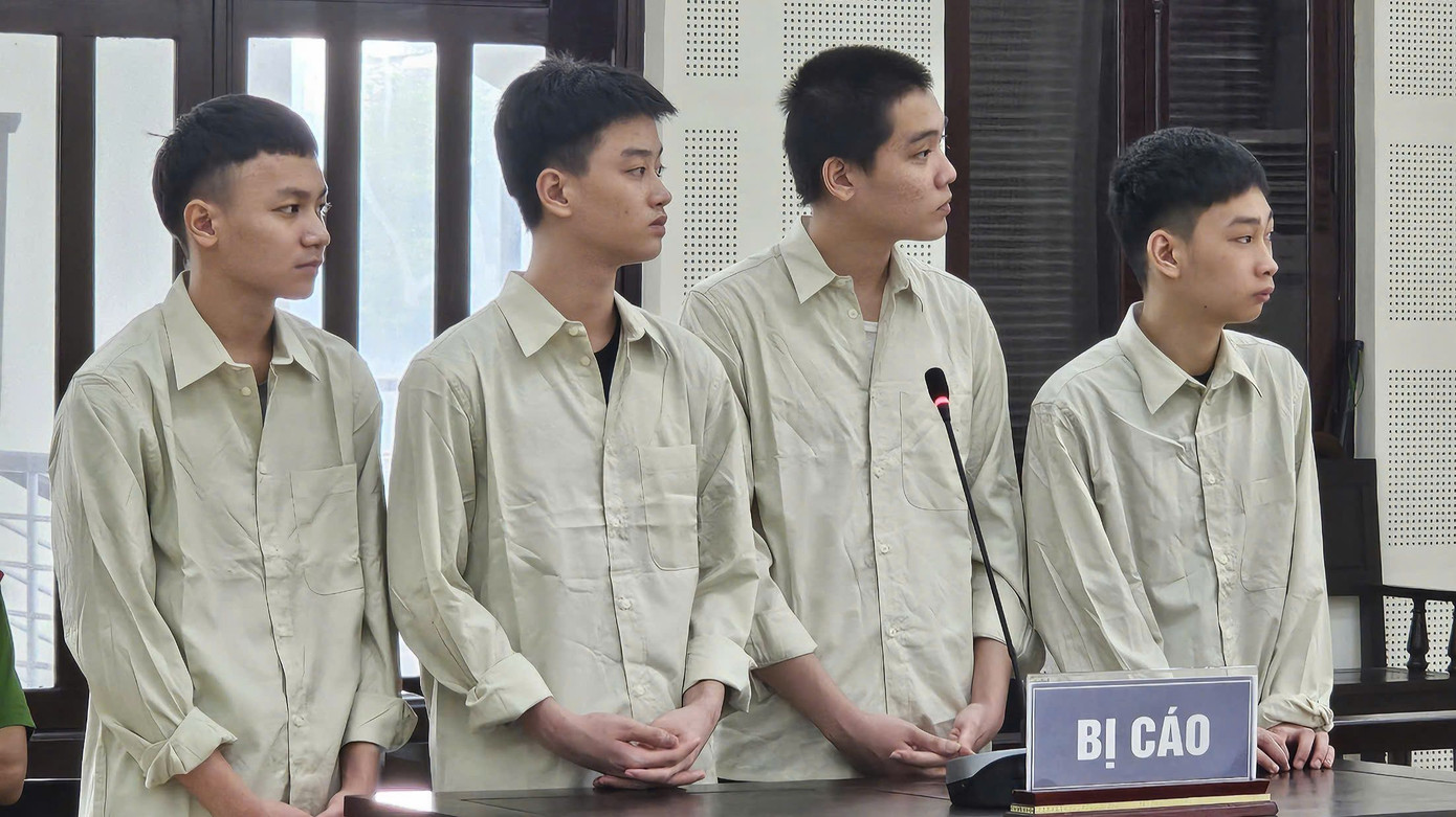 4 bị cáo tại phiên tòa. Ảnh T.T 4 bị cáo tại phiên tòa. Ảnh T.T
