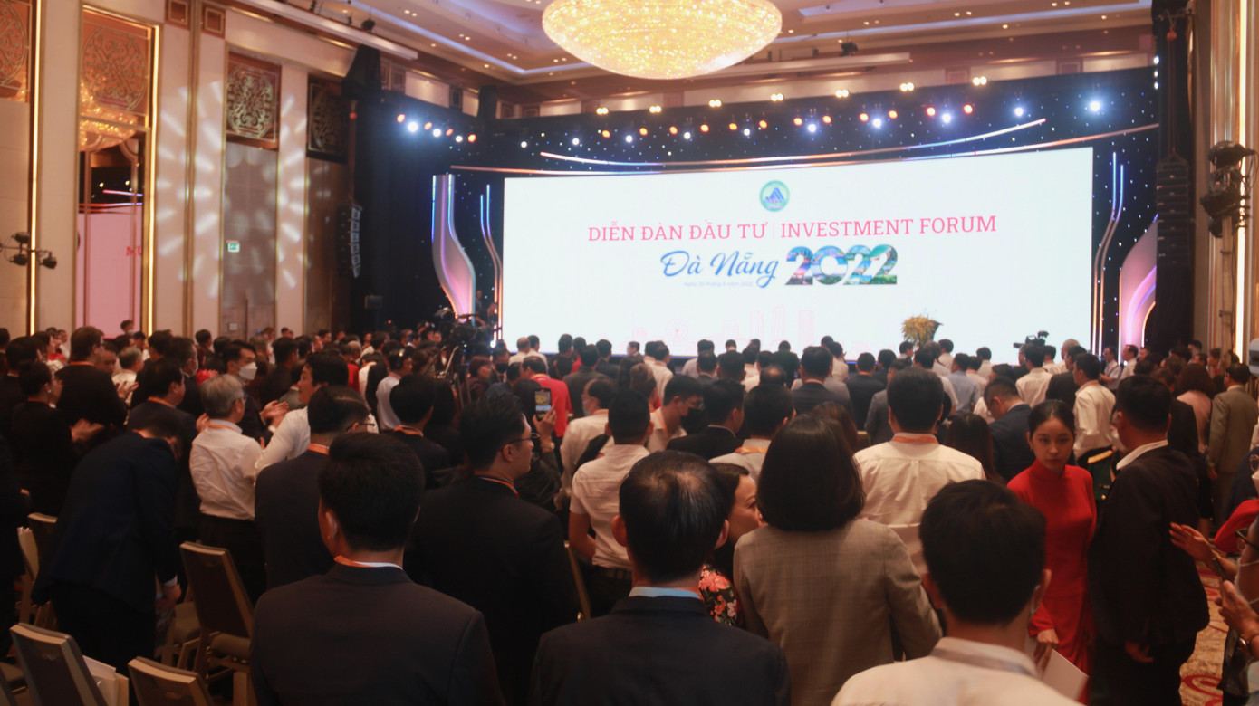 Quang cảnh diễn đàn.