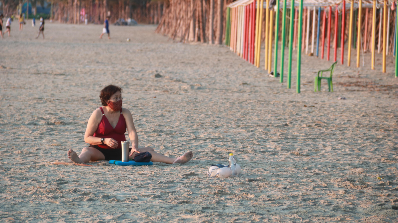 Khung giờ người dân được tắm biển, tham gia các hoạt động trên biển là từ 4h30 đến 6h30 hàng ngày.