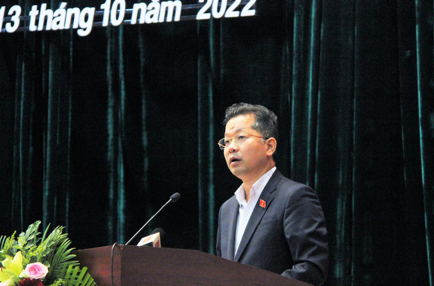 Ông Nguyễn Văn Quảng, Bí thư Đà Nẵng trả lời ý kiến cử tri.