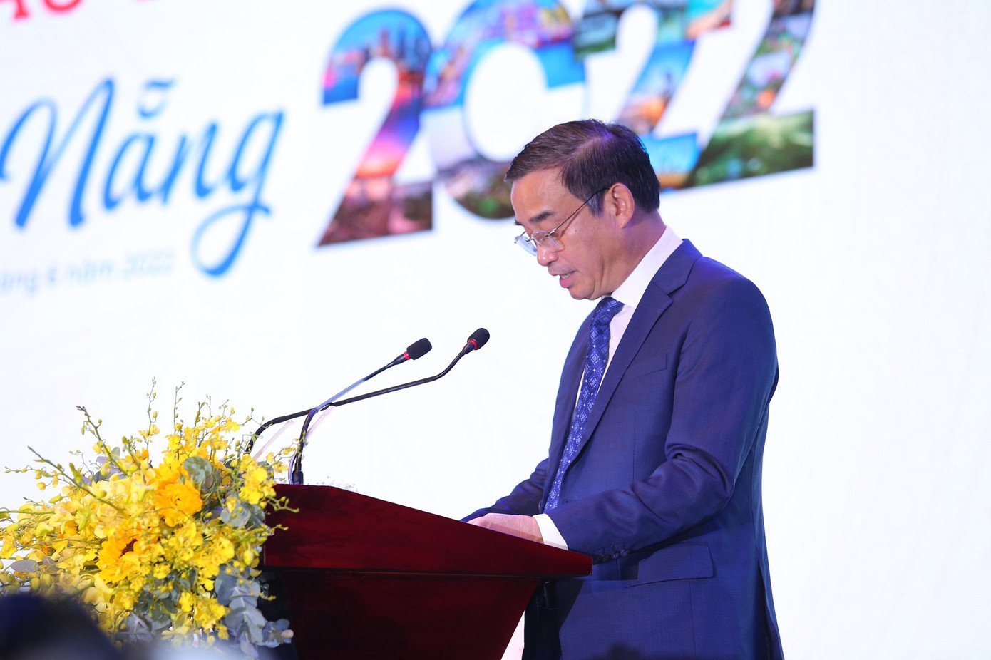 Ông Lê Trung Chinh, Chủ tịch UBND TP Đà Nẵng phát biểu khai mạc diễn đàn