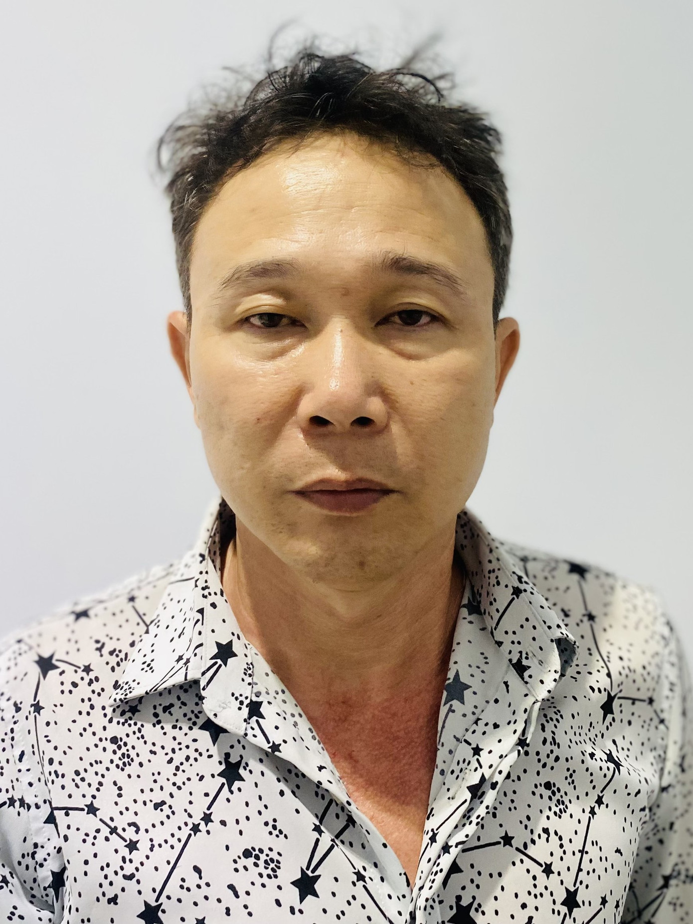 Đối tượng Lê Văn Nguyện tại cơ quan công an.