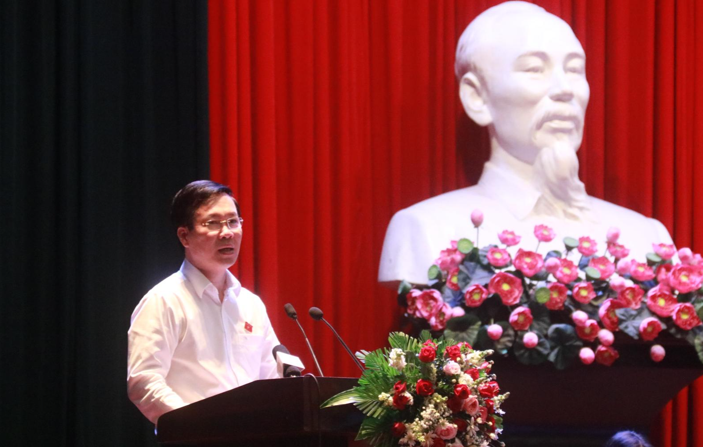 Ủy viên Bộ Chính trị, Thường trực Ban Bí thư Võ Văn Thưởng phát biểu tại buổi tiếp xúc cử tri TP Đà Nẵng. Ảnh: Nguyễn Thành