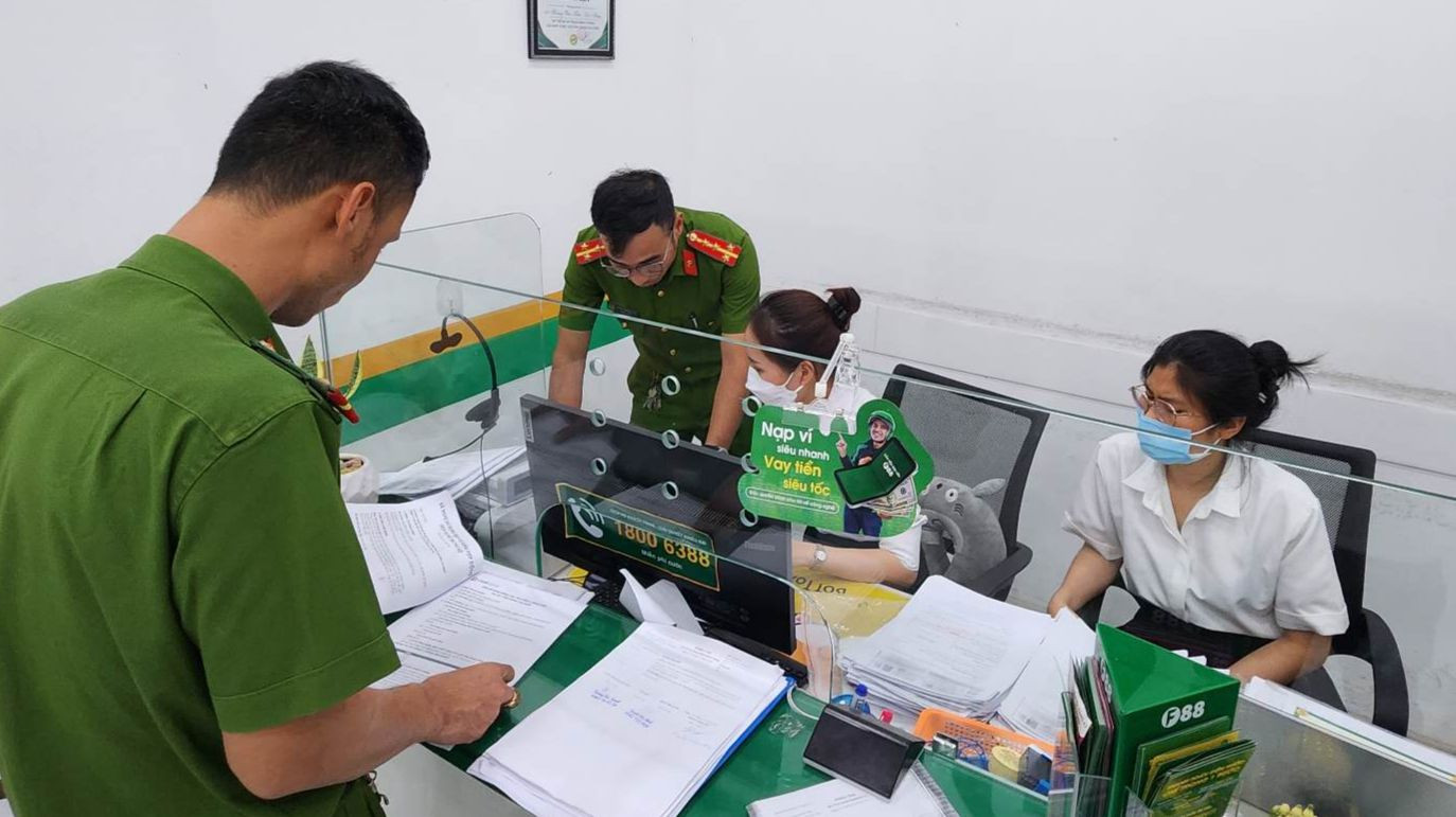 Việc kiểm tra để kịp thời phát hiện những hạn chế, thiếu sót.