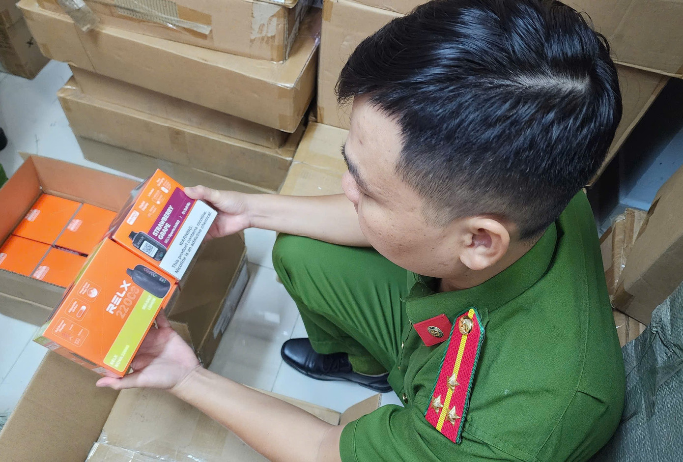 Công an TP Đà Nẵng cho biết, đây là một trong số kết quả thực hiện kế hoạch của Cục Cảnh sát điều tra tội phạm về tham nhũng, kinh tế, buôn lậu (Bộ Công an) và mệnh lệnh của Giám đốc Công an thành phố về ra quân cao điểm tấn công, trấn áp các loại tội phạm dịp lễ Noel, Tết dương lịch, Tết Nguyên đán Ất Tỵ 2025...