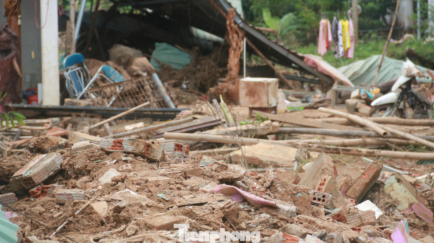 Thống kê thiệt hại do mưa lũ ở huyện Hòa Vang bước đầu ước tính khoảng 250 tỷ đồng.