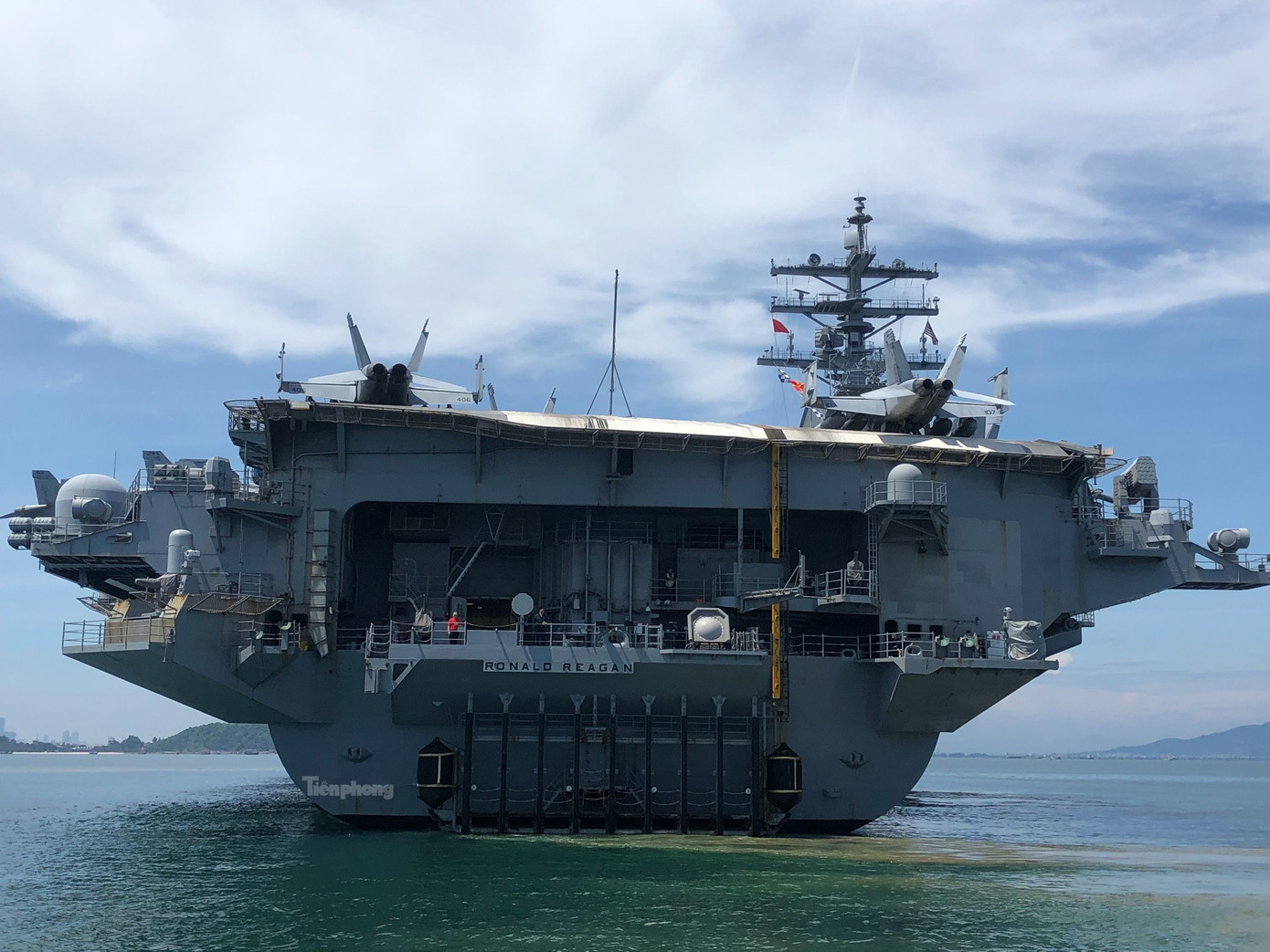 Chuyến thăm Đà Nẵng của đội tàu sân bay USS Ronald Reagan là hoạt động giao lưu hữu nghị thông thường, vì hòa bình, ổn định, hợp tác và phát triển ở khu vực và trên thế giới.