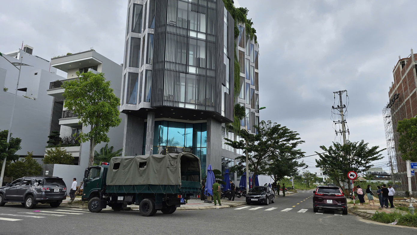 Công an có mặt tại trụ sở công ty TNHH Tư vấn đầu tư GFDI.