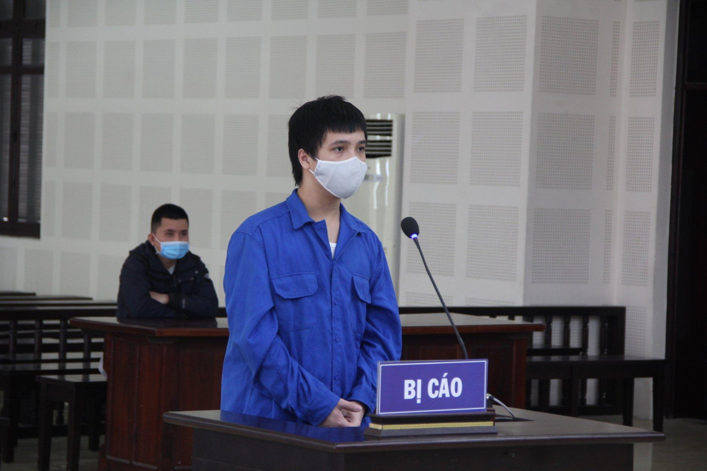 Bị cáo Trần Hà tại phiên toà. Bị cáo Trần Hà tại phiên toà.