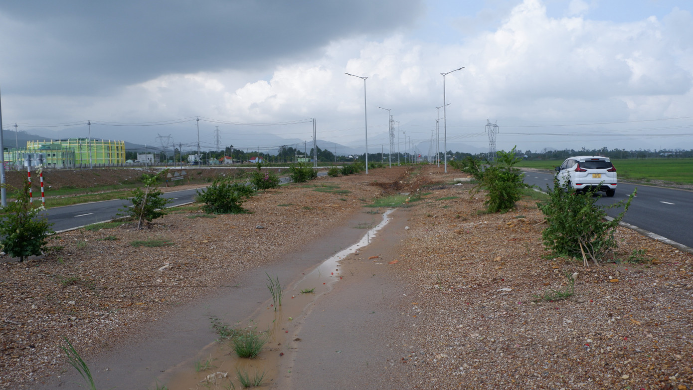 Tuyến vành đai phía tây Đà Nẵng có chiều dài 19,2km, điểm đầu giao với quốc lộ 14B, điểm cuối nối tiếp vào trục đường chính Khu công nghệ thông tin tập trung. Tuyến này hoàn thành đã khớp nối hệ thống đường vành đai bao quanh thành phố, tiếp nối với đường vành đai phía nam; kết nối mạng lưới giao thông các đường quốc lộ 14B, quốc lộ 1, đường Hồ Chí Minh và hệ thống đường trục ngang của Đà Nẵng, mở ra những động lực mới phát triển khu vực phía tây Đà Nẵng.