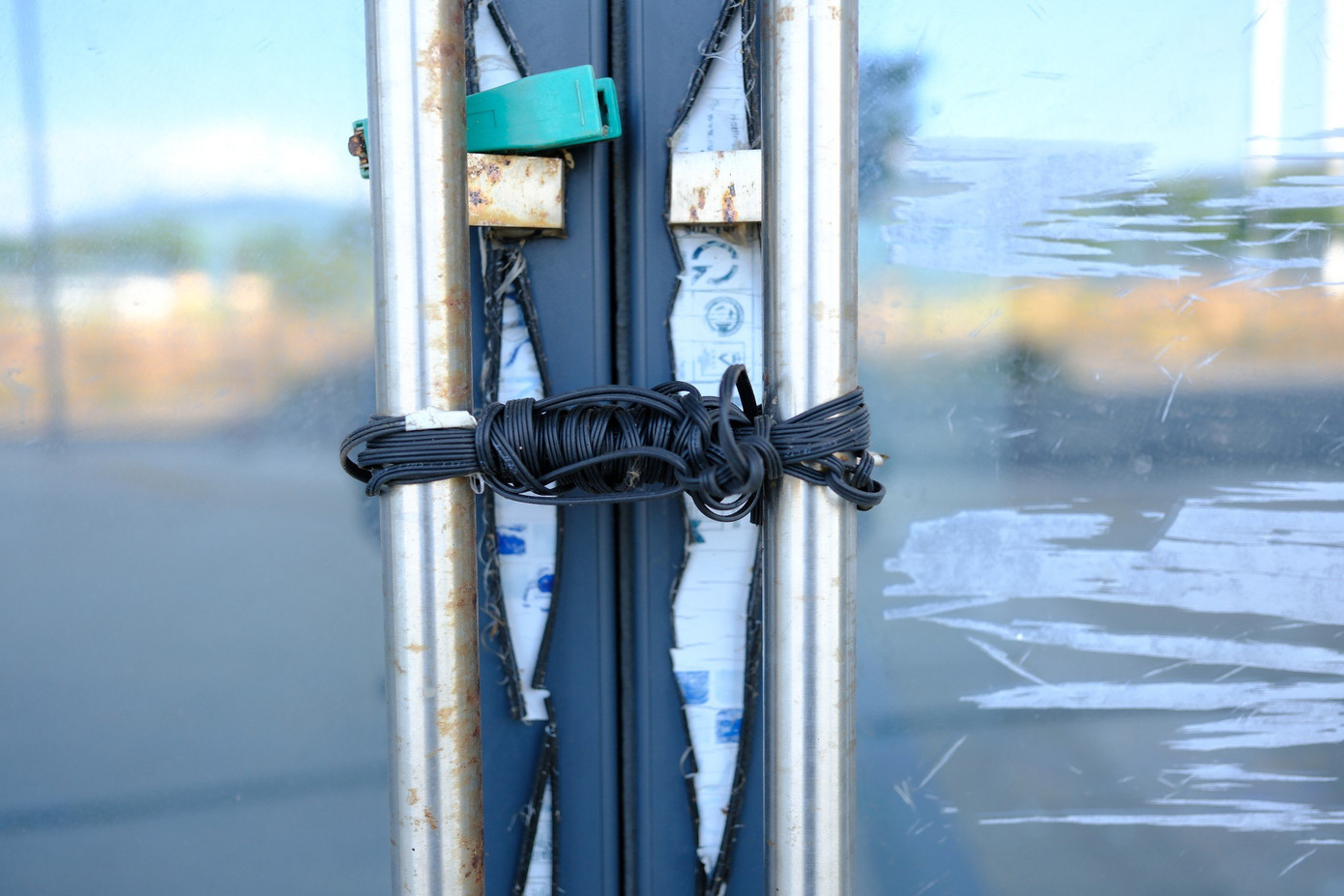 Do bị ràng buộc bởi các quy định có tính chất pháp lý trong đầu tư xây dựng công trình, đến nay, sau gần 2 năm hoàn thành phần thô, dự án công viên phần mềm số 2 vẫn chưa thể đưa vào sử dụng.