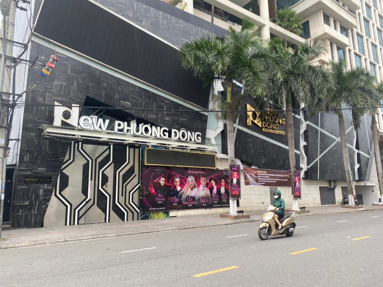 Vũ trường New Phương Đông. Vũ trường New Phương Đông.