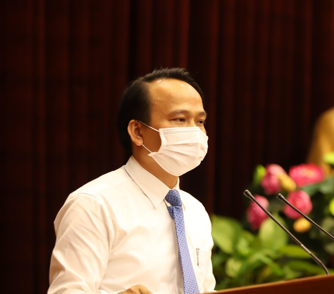 Ông Nguyễn Đình Vĩnh phát biểu sau khi nhận nhiệm vụ mới ở Ban tổ chức Thành ủy Đà Nẵng. Ông Nguyễn Đình Vĩnh phát biểu sau khi nhận nhiệm vụ mới ở Ban tổ chức Thành ủy Đà Nẵng.