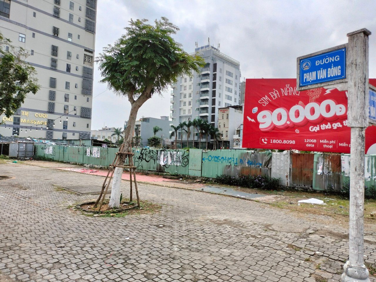 Lô đất A2 đường Phạm Văn Đồng, TP Đà Nẵng (ảnh: N.Thành).