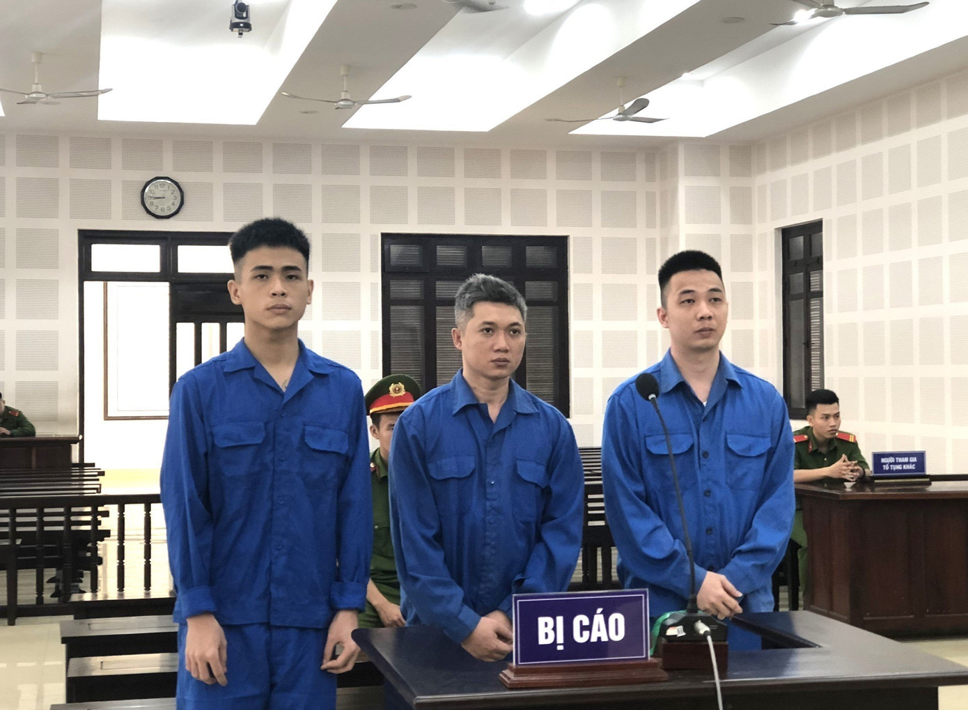 Các bị cáo tại phiên tòa. Các bị cáo tại phiên tòa.