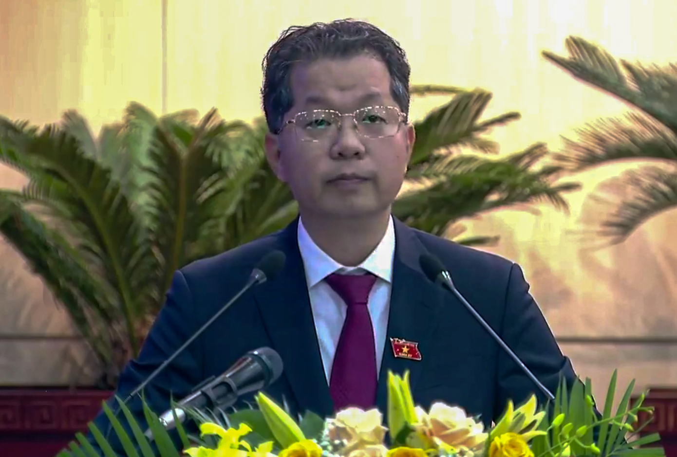 Ông Nguyễn Văn Quảng, Bí thư Đà Nẵng phát biểu chỉ đạo tại kỳ họp.