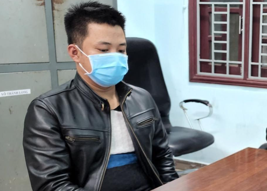 Đối tượng Phạm Ngọc Duy Thy tại cơ quan công an. Đối tượng Phạm Ngọc Duy Thy tại cơ quan công an.