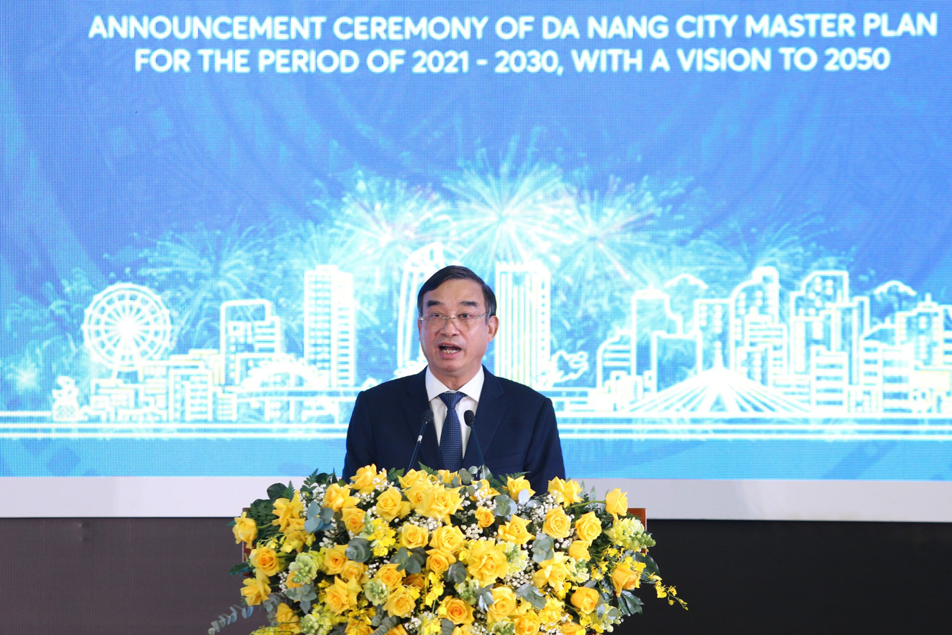 Ông Lê Trung Chinh, Chủ tịch UBND TP Đà Nẵng. Ông Lê Trung Chinh, Chủ tịch UBND TP Đà Nẵng.