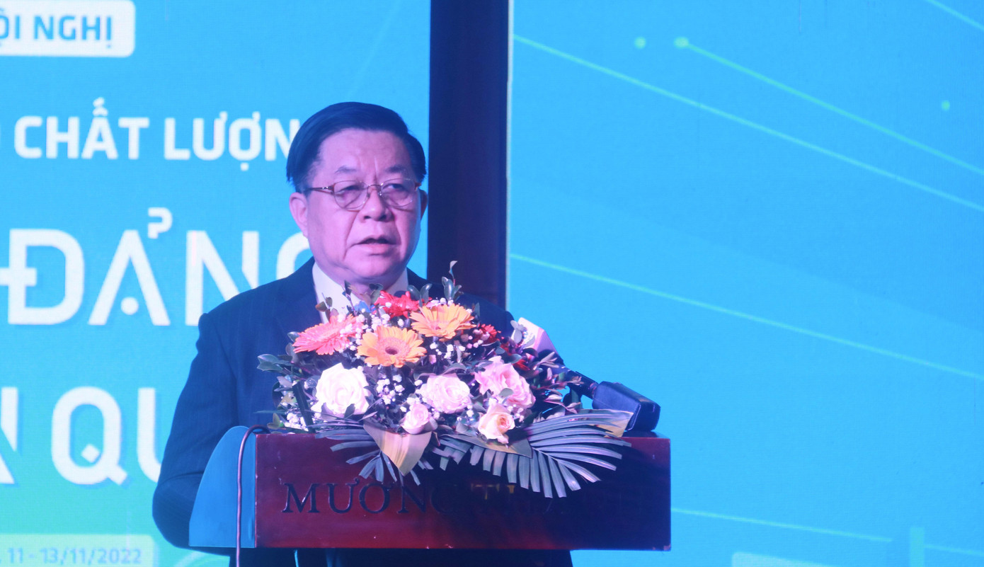 Bí thư Trung ương Đảng, Trưởng Ban Tuyên giáo Trung ương Nguyễn Trọng Nghĩa phát biểu tại hội nghị. Ảnh: Nguyễn Thành