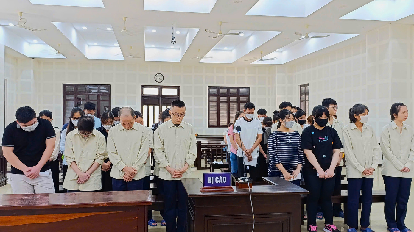 Các bị cáo tại phiên tòa.