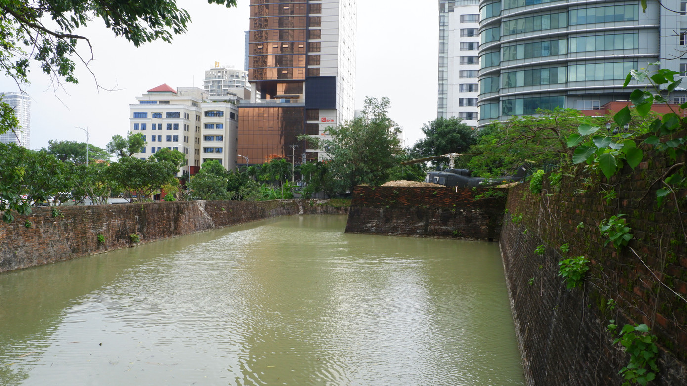 Hiện trạng di tích Quốc gia đặc biệt Thành Điện Hải nằm trong quy hoạch quảng trường trung tâm Đà Nẵng. Đối với di tích này, sẽ được giữ lại bảo tồn nguyên trạng, tổ chức lại các lối giao thông tiếp cận và bổ sung cây xanh, cải tạo lại cảnh quan xung quanh di tích...