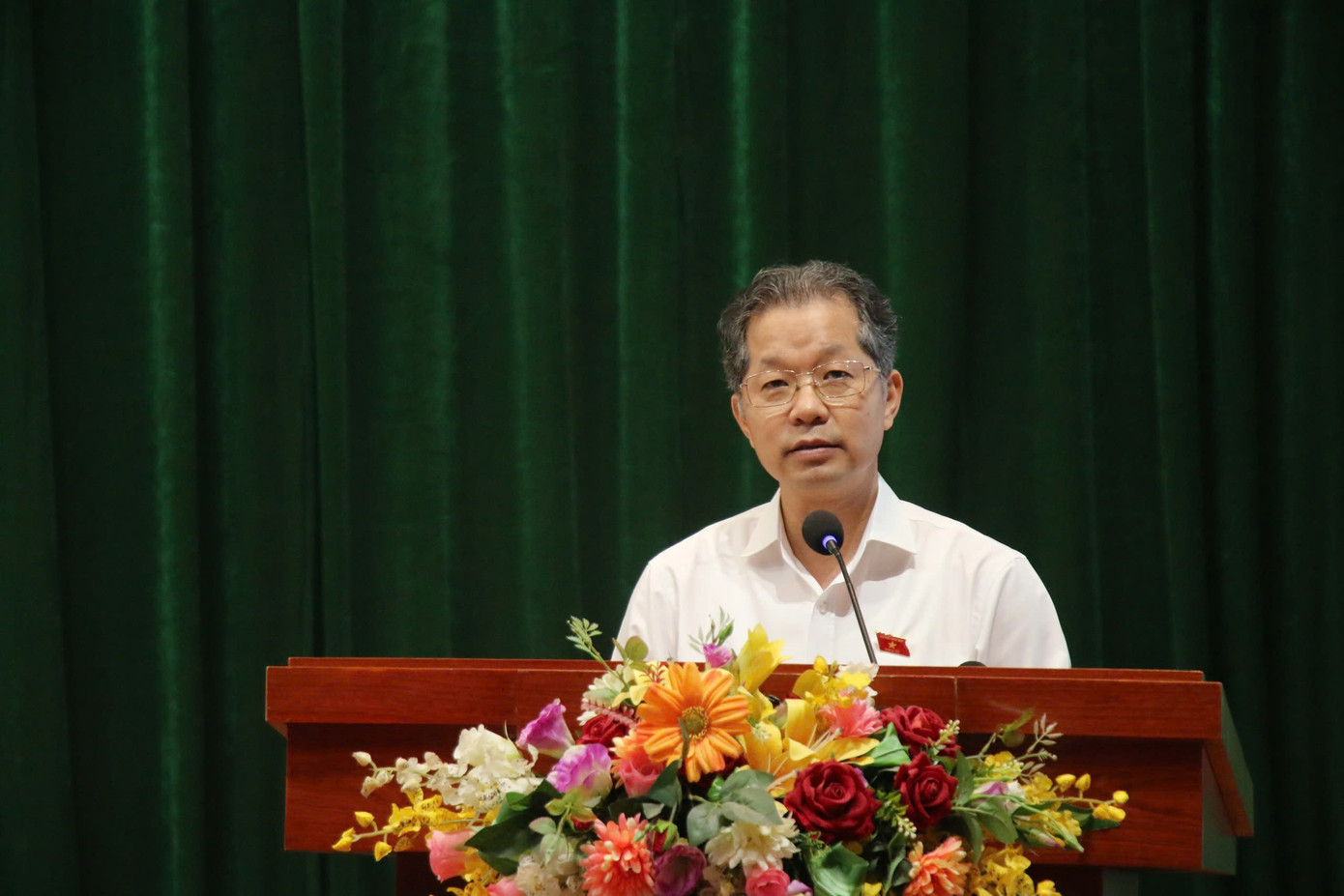 Ông Nguyễn Văn Quảng, Bí thư Đà Nẵng tiếp thu ý kiến của cử tri.