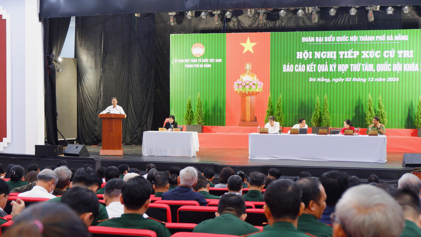 Quang cảnh buổi tiếp xúc cử tri của Đoàn ĐBQH TP. Đà Nẵng. (Ảnh: Nguyễn Thành) Quang cảnh buổi tiếp xúc cử tri của Đoàn ĐBQH TP. Đà Nẵng. (Ảnh: Nguyễn Thành)