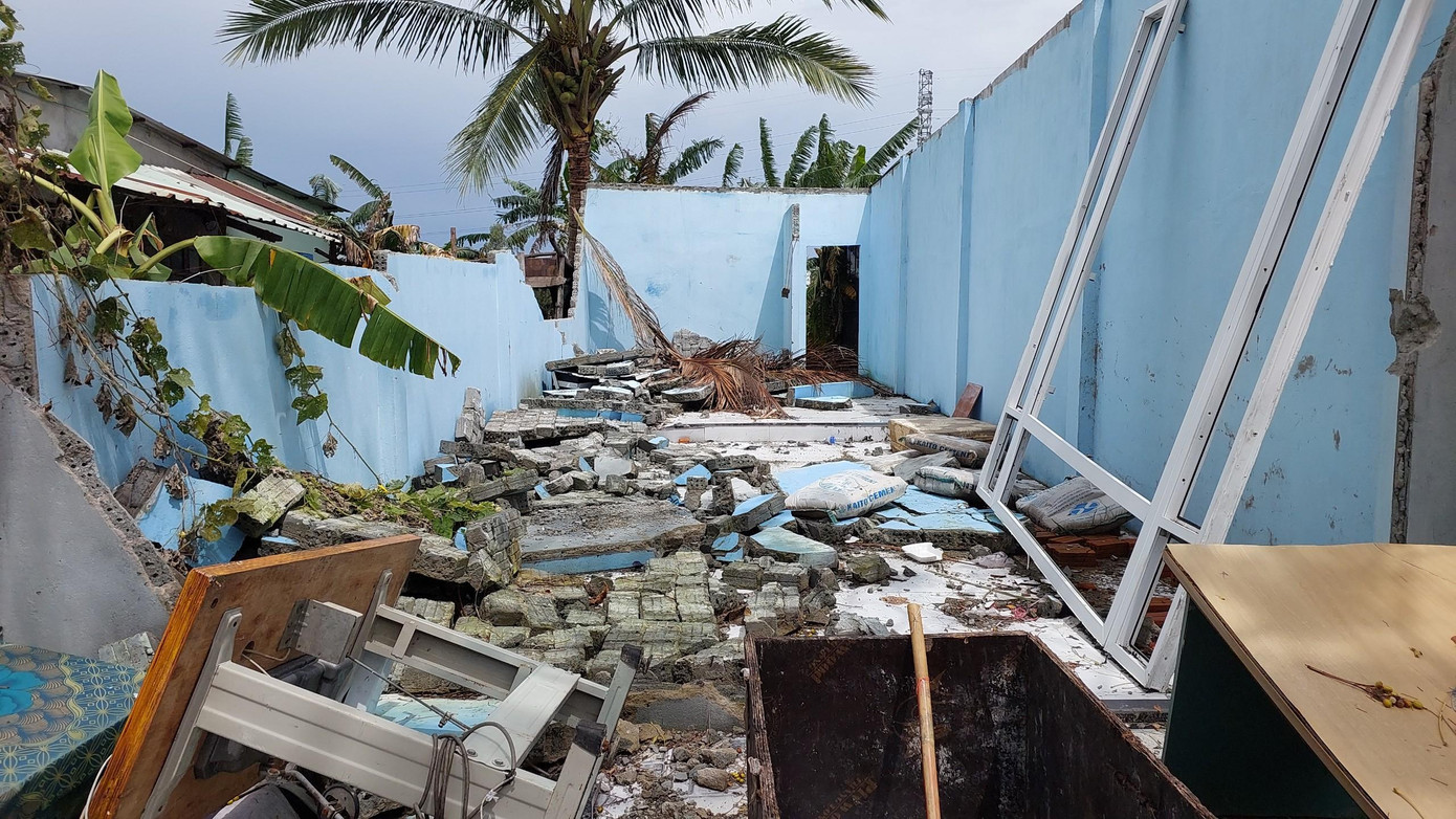 Chủ tịch UBND phường Hòa Minh cho biết: chính quyền làm quyết liệt là để bảo vệ quyền lợi cho người dân bởi khu vực này đã kiểm kê đo đạc. Khi dự án đường vành đai 2 triển khai người dân sẽ không được đền bù gì.