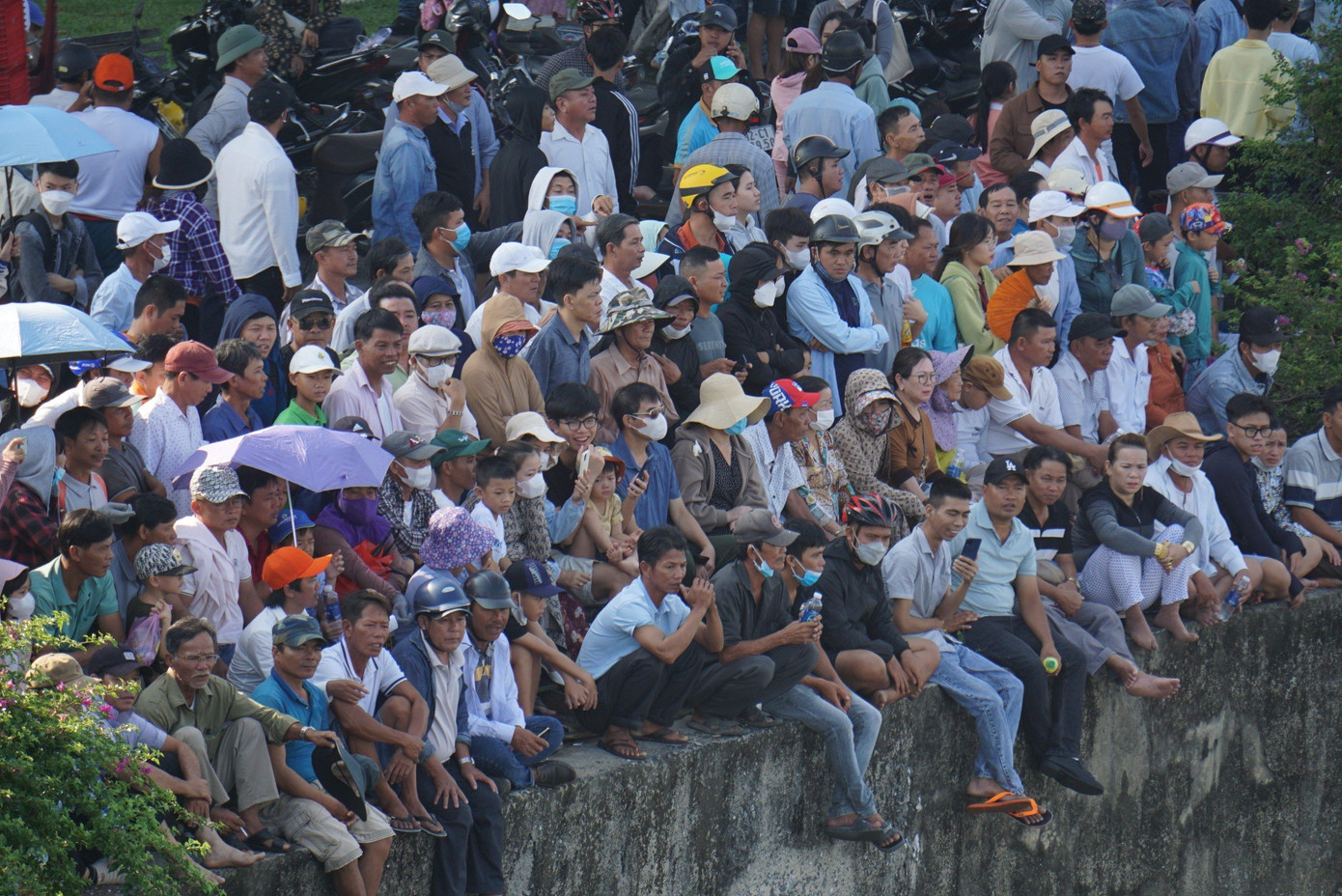 Sau 6 năm, giải đua thuyền truyền thống trên sông Hàn trở lại không chỉ là sân chơi góp phần giữ gìn nét đẹp của thể thao truyền thống mà còn là hoạt động ý nghĩa, thiết thực chào mừng kỷ niệm 78 năm Quốc khánh (2/9/1945-2/9/2023). Sau 6 năm, giải đua thuyền truyền thống trên sông Hàn trở lại không chỉ là sân chơi góp phần giữ gìn nét đẹp của thể thao truyền thống mà còn là hoạt động ý nghĩa, thiết thực chào mừng kỷ niệm 78 năm Quốc khánh (2/9/1945-2/9/2023).
