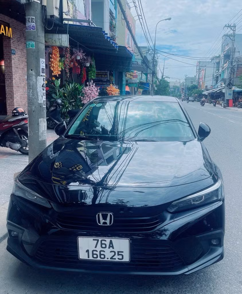 Chiếc xe ô tô Công an TP Đà Nẵng đang truy tìm.