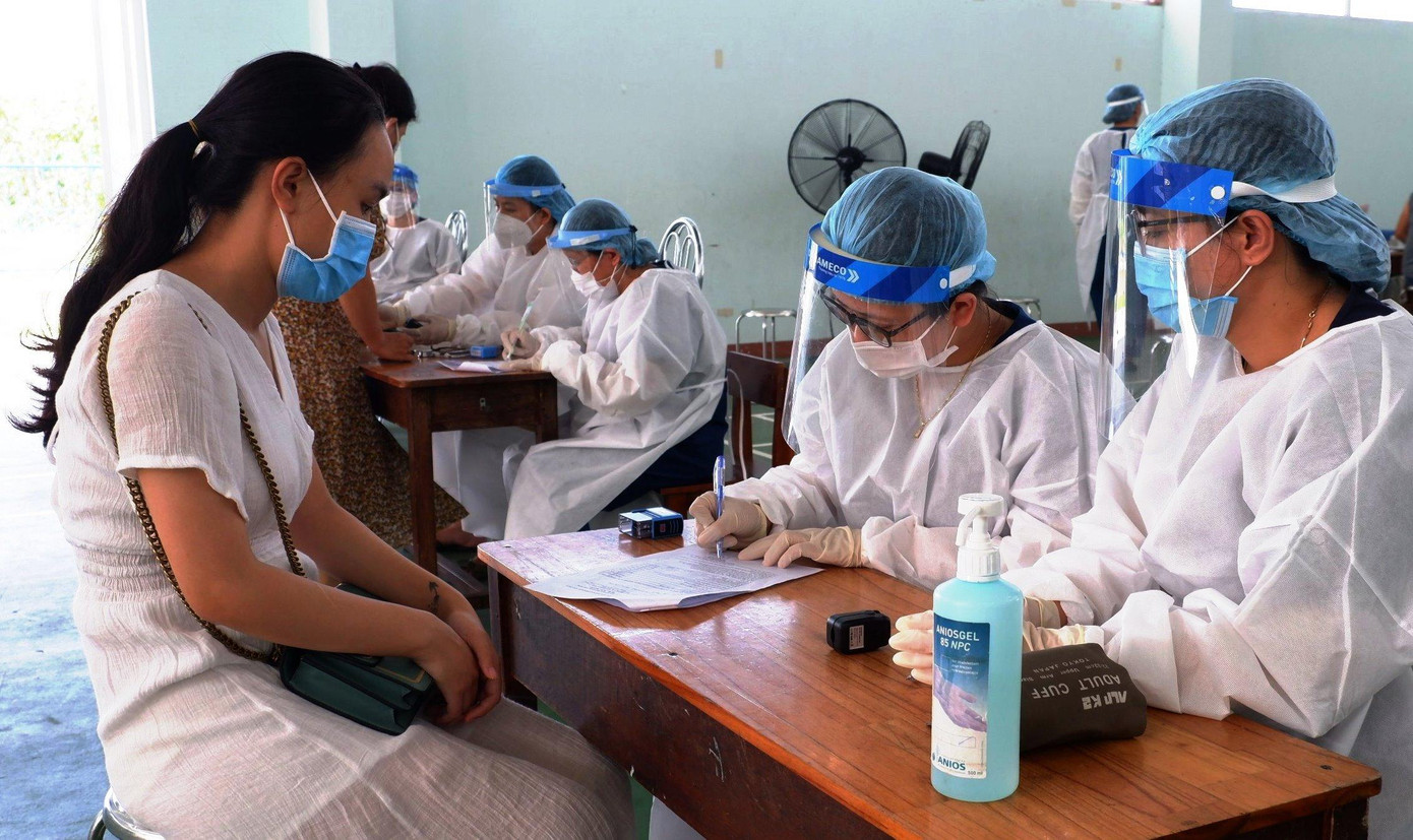 Theo kế hoạch, từ ngày 5/10 đến ngày 8/10, ngành y tế TP Đà Nẵng sẽ tổ chức tiêm vắc-xin phòng COVID-19 Vero Cell cho 100.000 người dân trên địa bàn.