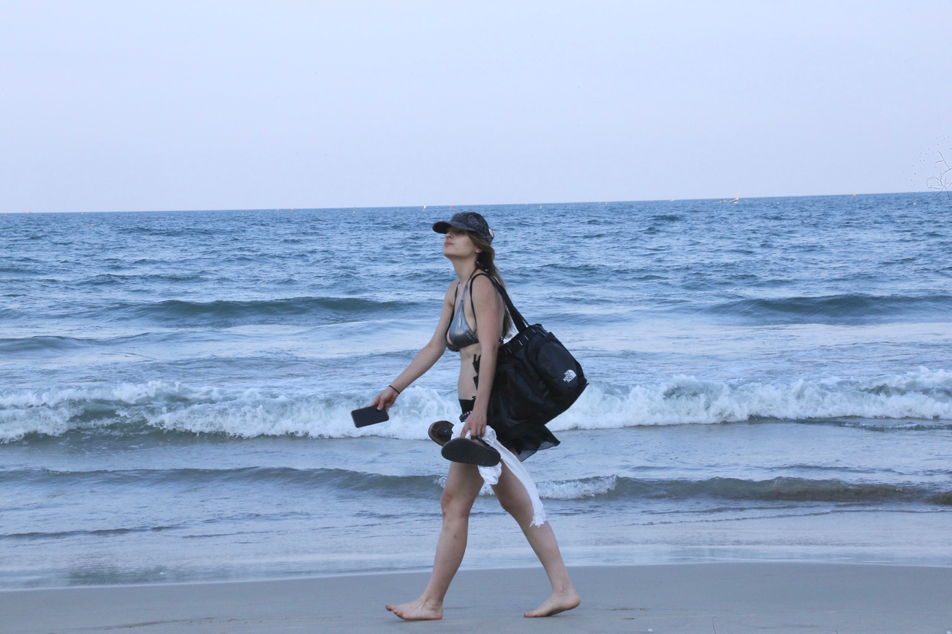 Thời tiết ở Đà Nẵng trong những ngày lễ Quốc Khánh đẹp và mát mẻ khiến du khách rất thích thú khi dạo biển. Thời tiết ở Đà Nẵng trong những ngày lễ Quốc Khánh đẹp và mát mẻ khiến du khách rất thích thú khi dạo biển.