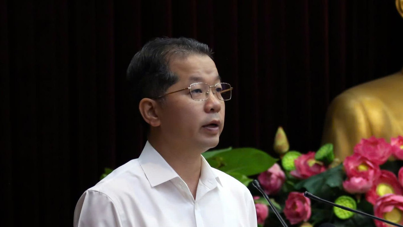 Ông Nguyễn Văn Quảng - Bí thư Thành ủy Đà Nẵng - phát biểu tại hội nghị.