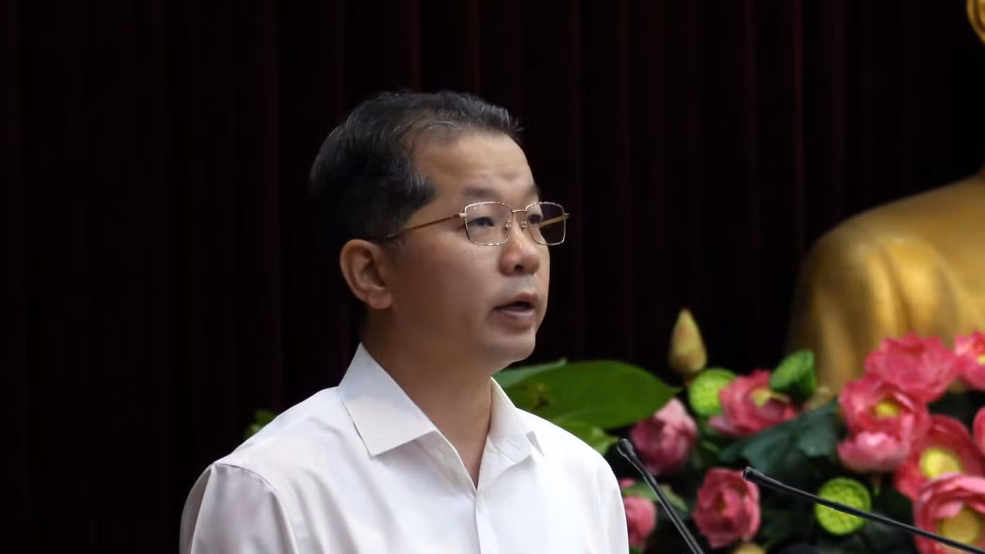 Ông Nguyễn Văn Quảng - Bí thư Thành ủy Đà Nẵng - phát biểu tại hội nghị. Ông Nguyễn Văn Quảng - Bí thư Thành ủy Đà Nẵng - phát biểu tại hội nghị.