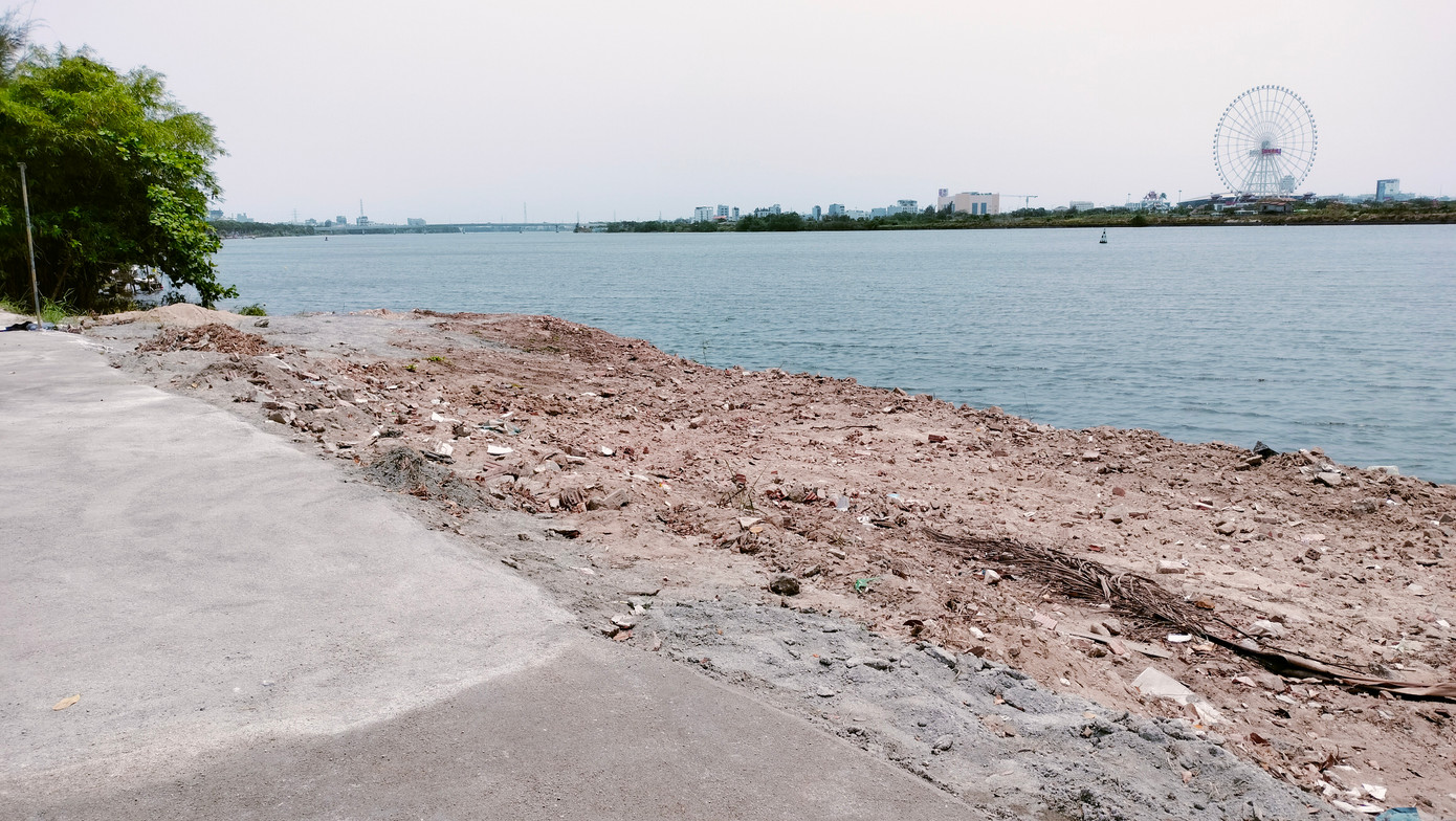 Từ cuối năm 2023, UBND thành phố Đà Nẵng đã thống nhất, thông qua chủ trương thí điểm tổ chức phục vụ du lịch qua cầu Nguyễn Văn Trỗi và công viên bờ đông - chân cầu Nguyễn Văn Trỗi. Thời gian thí điểm diễn ra từ quý I/2024 đến hết 2028.