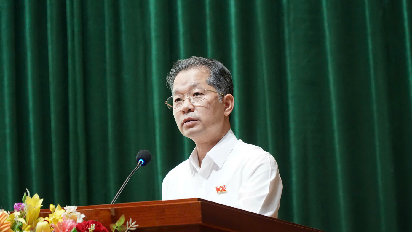 Bí thư Đà Nẵng Nguyễn Văn Quảng phát biểu tại buổi tiếp xúc cử tri sáng 25/4. Ảnh: Nguyễn Thành Bí thư Đà Nẵng Nguyễn Văn Quảng phát biểu tại buổi tiếp xúc cử tri sáng 25/4. Ảnh: Nguyễn Thành