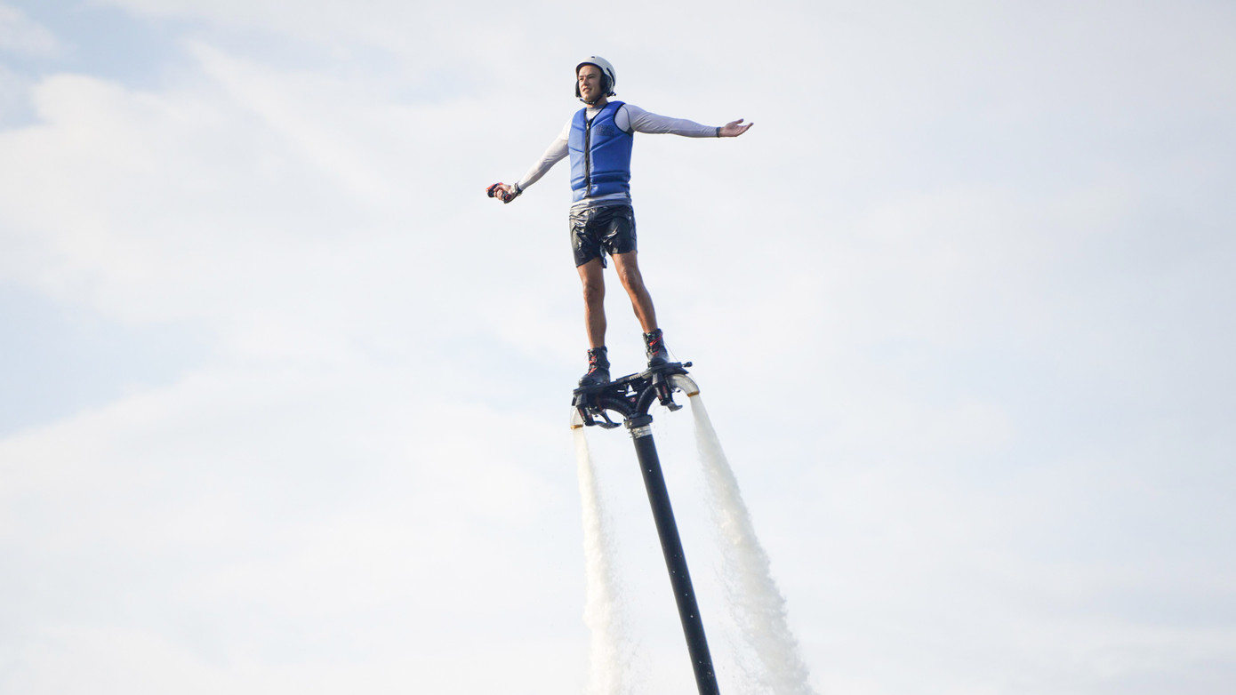 Đêm khai mạc lễ hội pháo hoa quốc tế Đà Nẵng 2024 sẽ được mở màn bằng một màn trình diễn nghệ thuật đỉnh cao trên mặt nước lần đầu tiên có tại Đà Nẵng, cùng sự góp mặt của những ca sĩ tên tuổi hàng đầu Việt Nam. Ảnh: Nguyễn Thành.