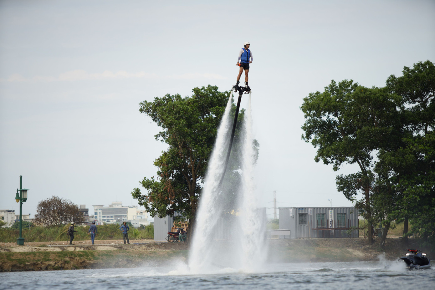 Sản phẩm du lịch mới trên sông Hàn hi vọng sẽ góp phần giúp TP Đà Nẵng thu hút du khách vào mùa cao điểm du lịch sắp tới.