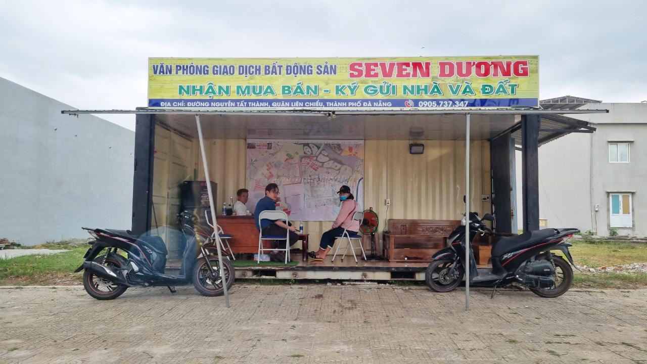 Đầu tháng 3 đến nay, trên các diễn đàn bất động sản ở Đà Nẵng, các thông tin về dự án, rao bán nhà đất xuất hiện nhiều. Theo tìm hiểu, thị trường bất động sản khu vực đang ấm dần khi lượng giao dịch tăng. Giá đất nền tại khu vực dự án gần trung tâm, tỷ lệ lấp đầy dân cư tốt đang được chào bán tăng so với trước tết.