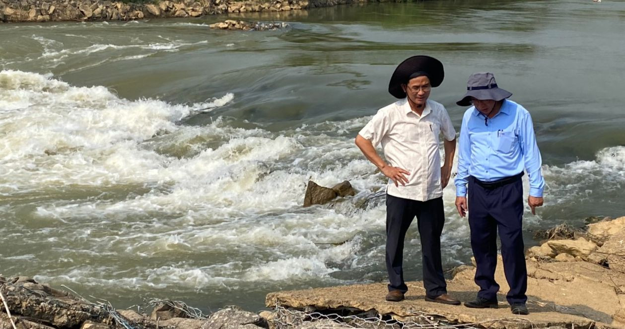 Đà Nẵng sẽ phối hợp với Quảng Nam đắp đập tạm Quảng Huế. Đà Nẵng sẽ phối hợp với Quảng Nam đắp đập tạm Quảng Huế.