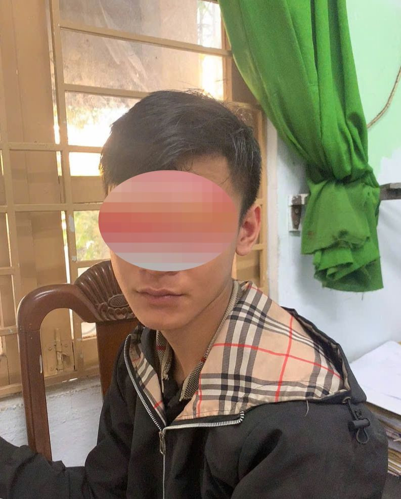 Đối tượng Đặng Ngọc Lê Ân tại cơ quan công an.