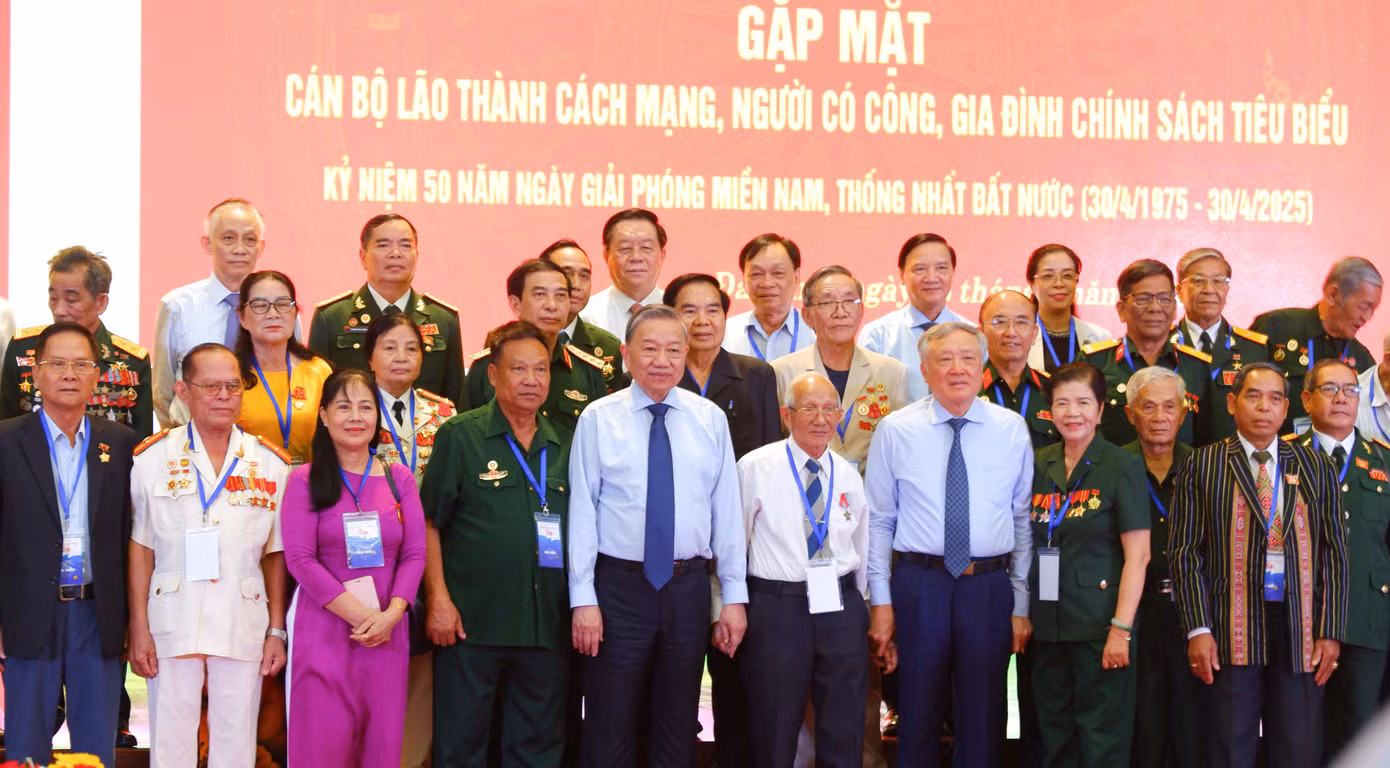 Tổng Bí thư Tô Lâm với các đại biểu. Ảnh: Nguyễn Thành