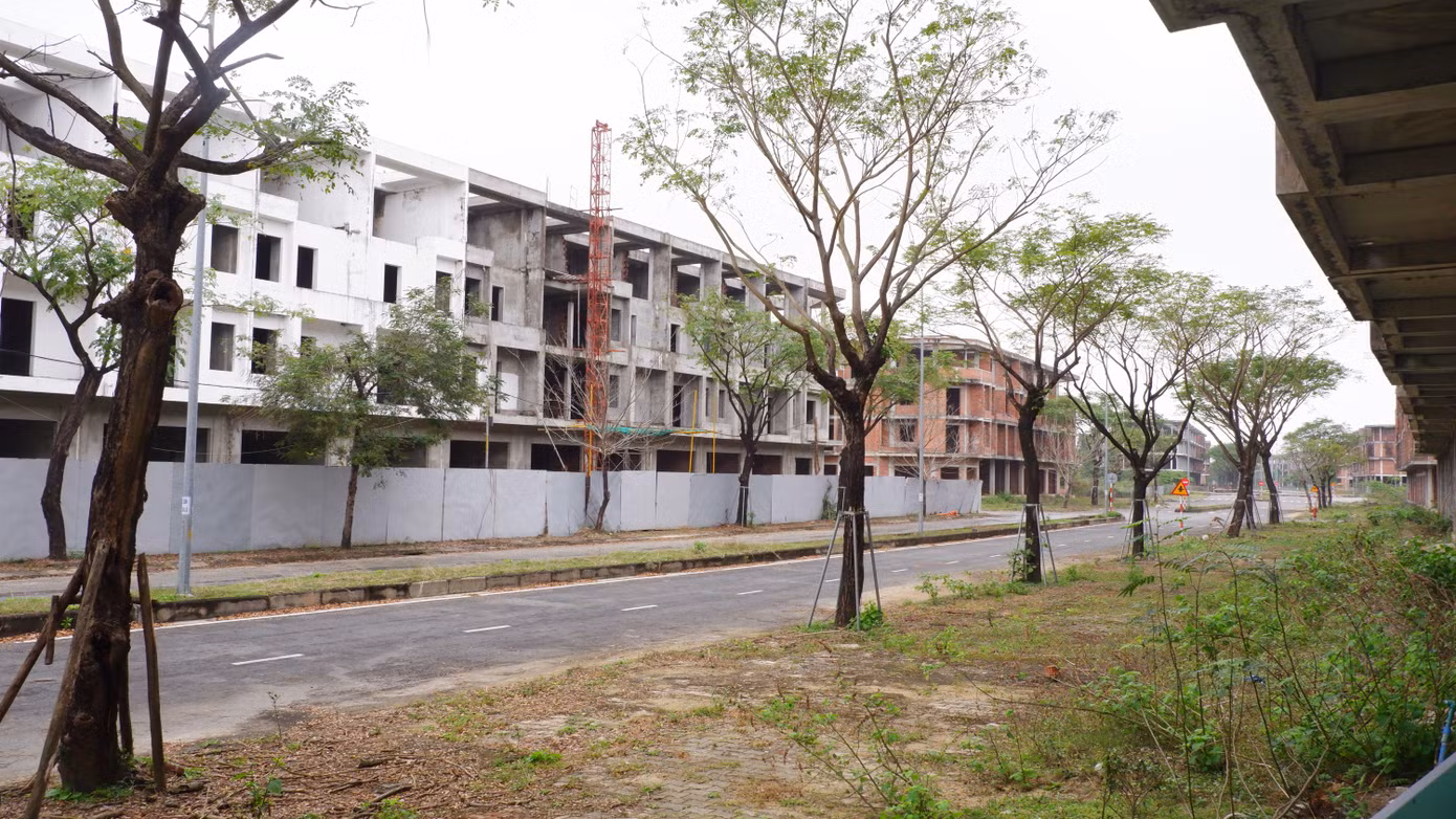 Ông Nguyễn Văn Quảng, Bí thư Thành ủy Đà Nẵng cho biết, các cuộc làm việc của Thủ tướng đã giúp Đà Nẵng tháo gỡ nhiều khó khăn, vướng mắc. Hiện, Đà Nẵng đang tiếp tục rà soát, đề xuất tháo gỡ tiếp một số dự án lớn trên địa bàn.