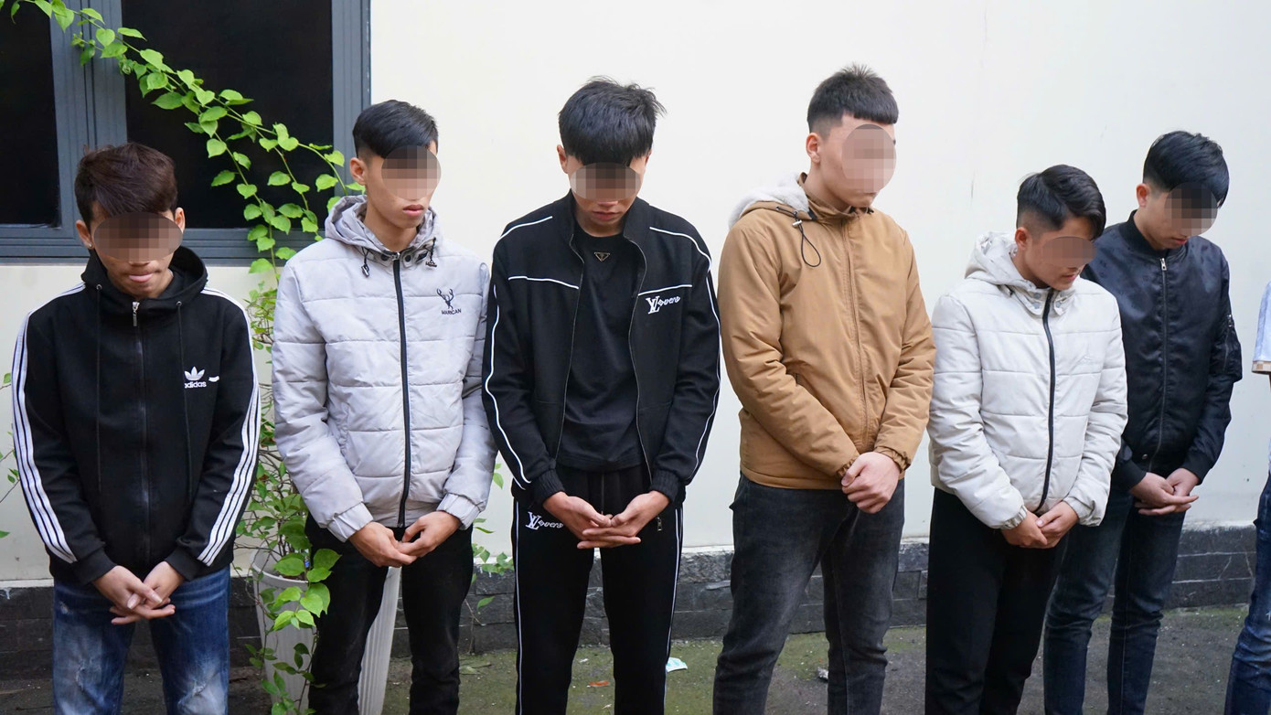 Các đối tượng tham gia gây rối trong đêm giao thừa Tết nguyên đán Ất Tỵ. Các đối tượng tham gia gây rối trong đêm giao thừa Tết nguyên đán Ất Tỵ.